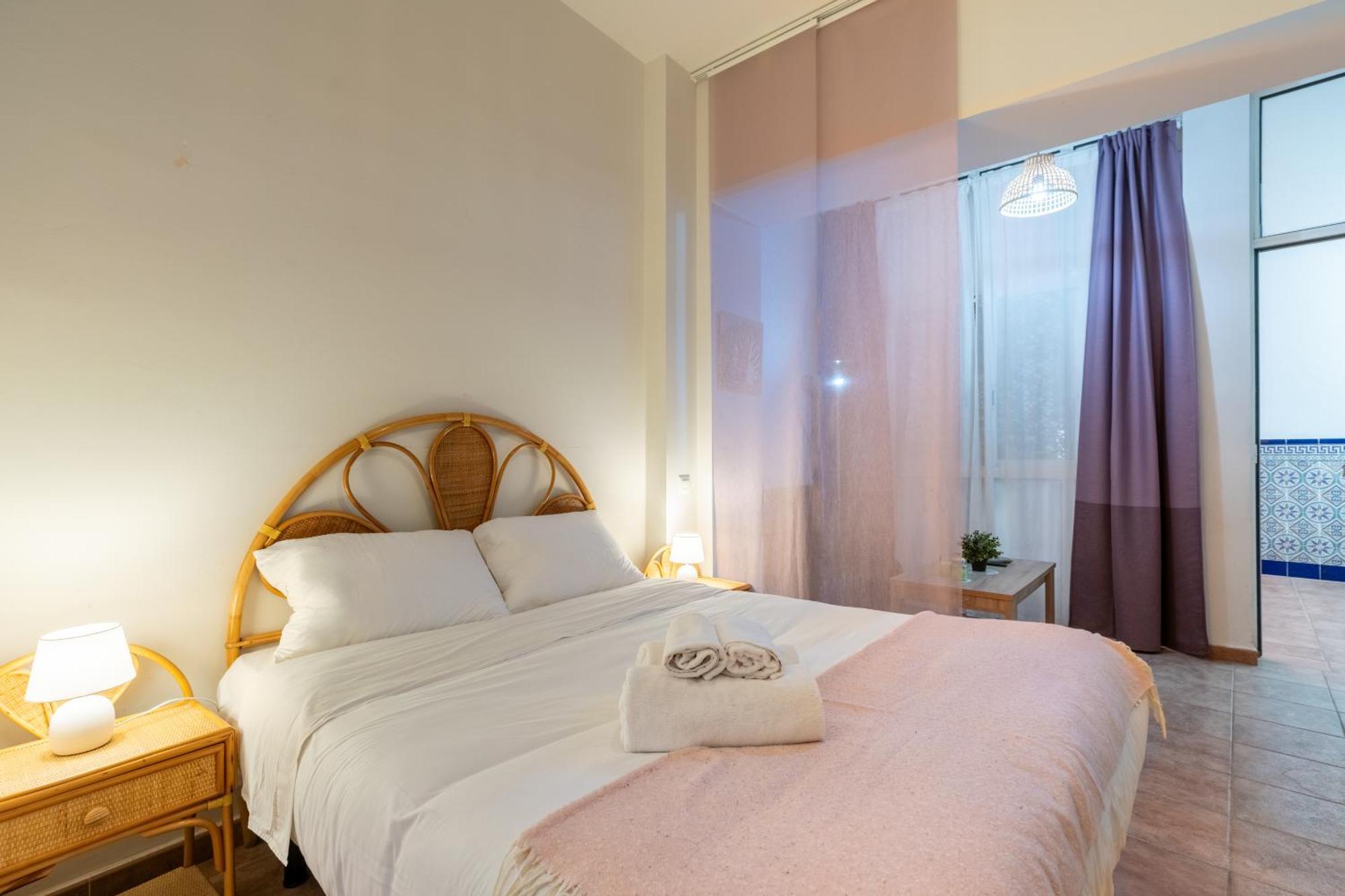 Apartamento Estudio Ideal Parejas En Triana! Sevilla